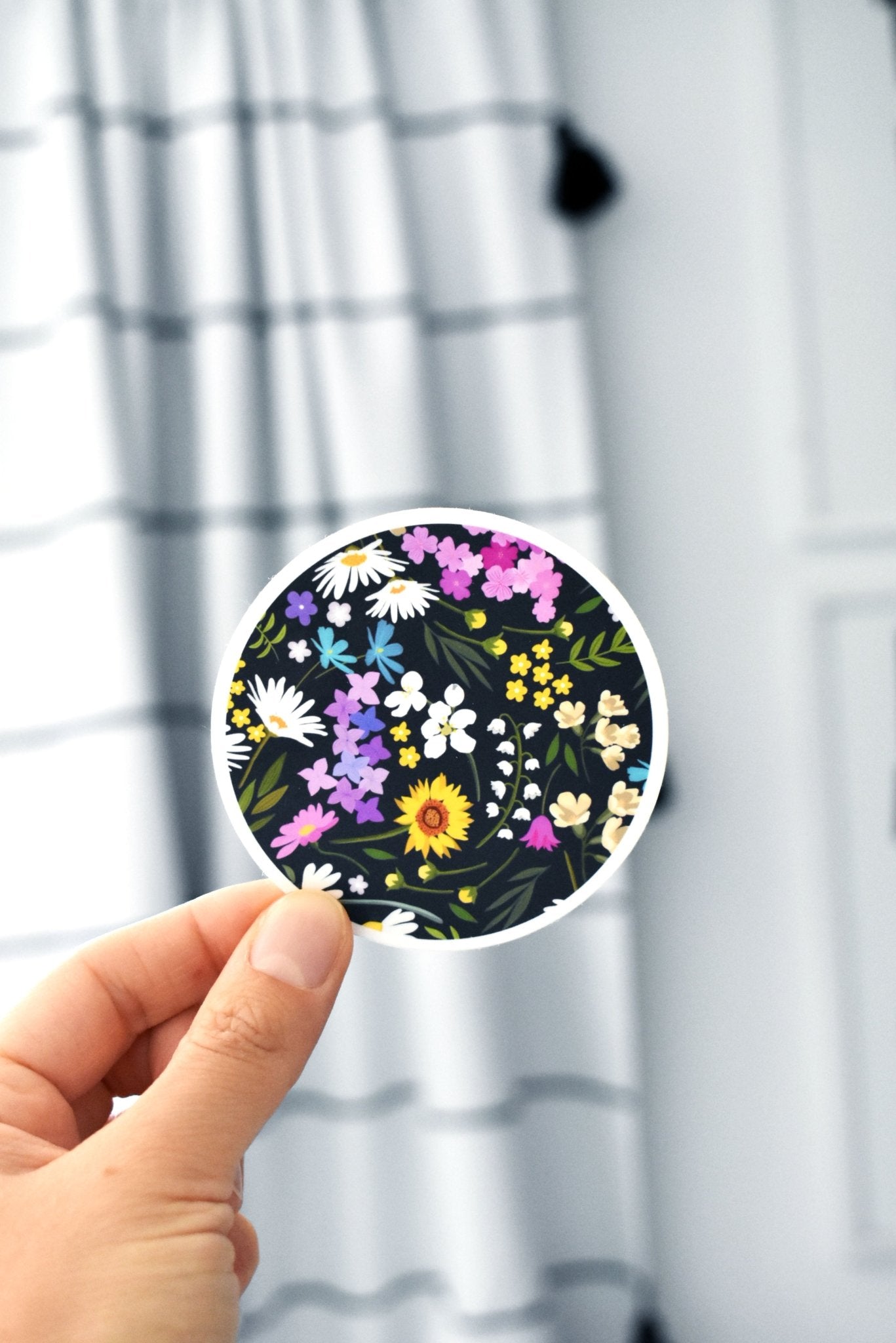 Flower circle sticker - Eliza Anderson ArtEliza Anderson Art