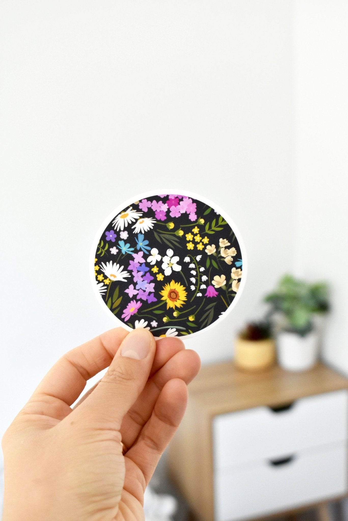 Flower circle sticker - Eliza Anderson ArtEliza Anderson Art