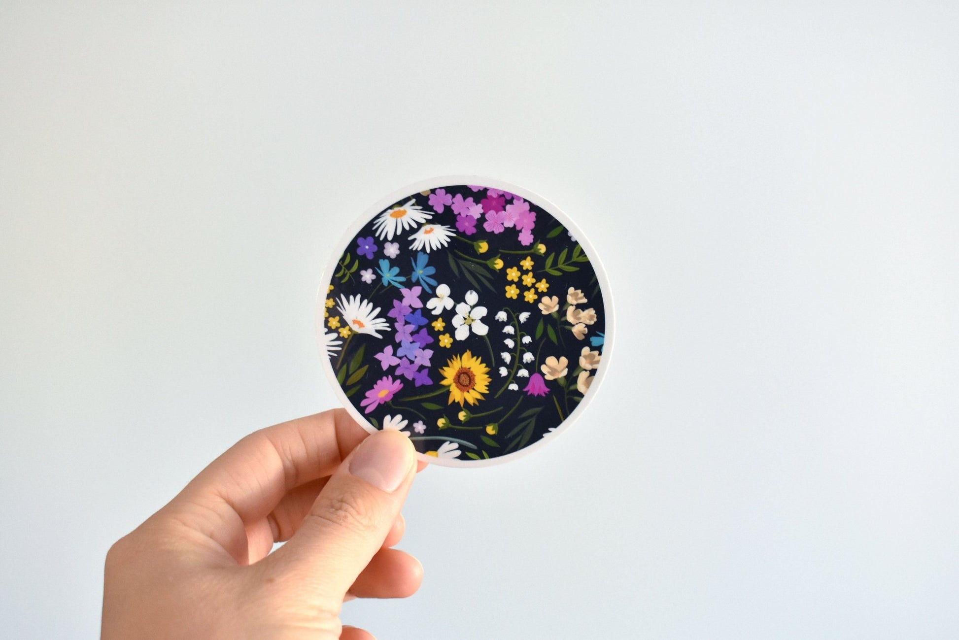 Flower circle sticker - Eliza Anderson ArtEliza Anderson Art